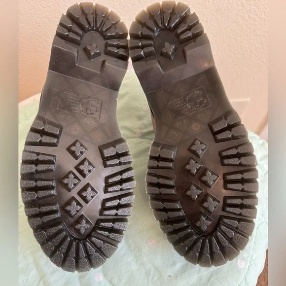 NWT Vintage Taupe Pisa 8053 Quad Retro Women’s size 9